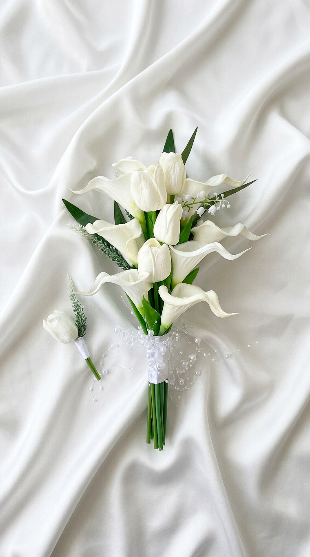 دسته گل عروس( لاله و شیپوری )